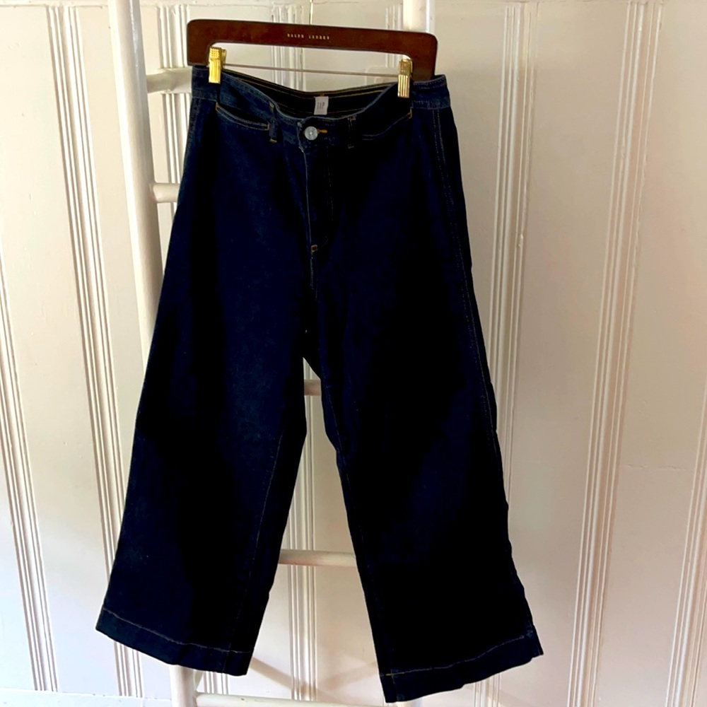 Gap Wide-Leg Crop Jeans size 10
